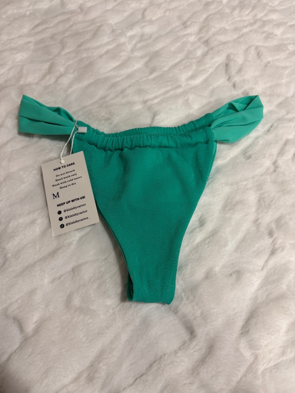 Kinis By Carter  Bikini Bottom Size M.